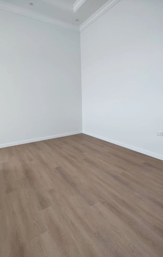 Light oak SPC floor in a Dubai home, BestFloor project (3)