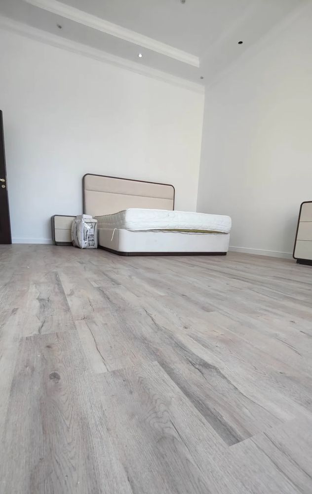 Empty new villa with fresh SPC floor, BestFloor project (3)